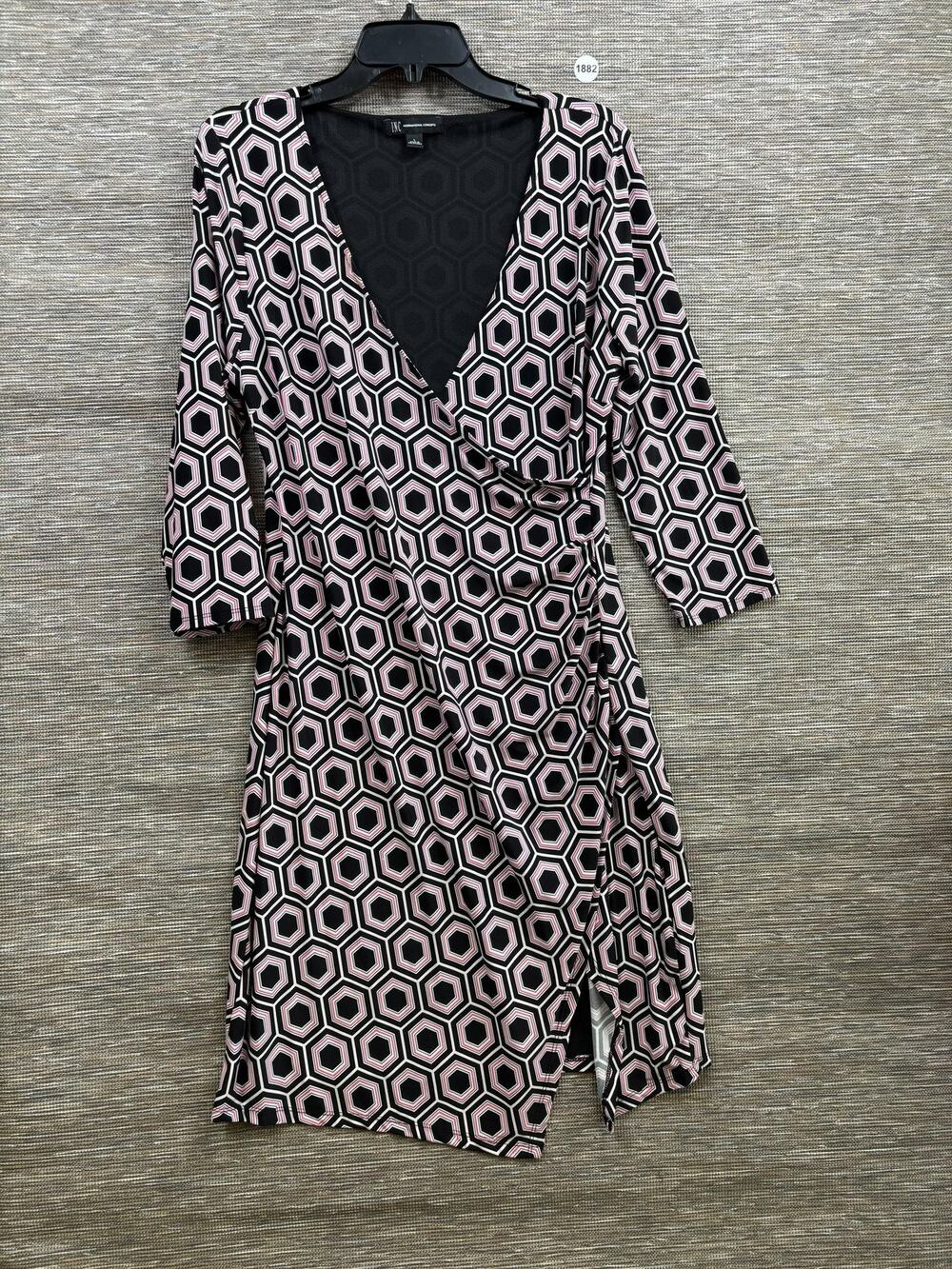 INC International Concepts Wrap Dress Womens Large Geometric V-Neck Jersey Black